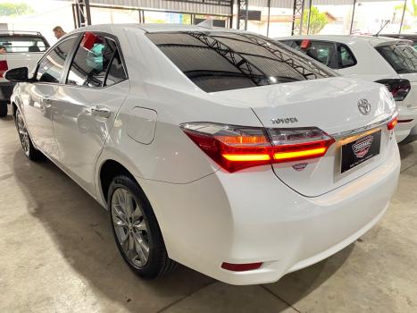 TOYOTA Corolla 2.0 16V 4P FLEX XEI DIRECT SHIFT AUTOM�TICO CVT, Foto 6