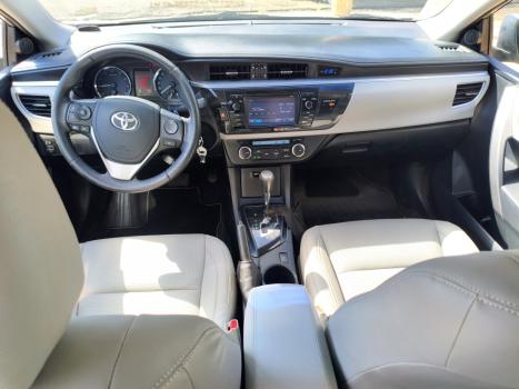 TOYOTA Corolla 2.0 16V 4P FLEX XEI DIRECT SHIFT AUTOM�TICO CVT, Foto 9
