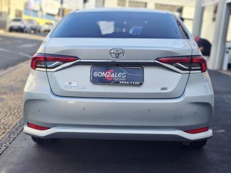 TOYOTA Corolla 2.0 16V 4P FLEX XEI DIRECT SHIFT AUTOM�TICO CVT, Foto 10