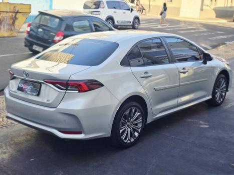 TOYOTA Corolla 2.0 16V 4P FLEX XEI DIRECT SHIFT AUTOM�TICO CVT, Foto 22