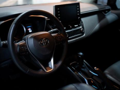 TOYOTA Corolla 2.0 16V 4P FLEX XEI DIRECT SHIFT AUTOM�TICO CVT, Foto 6