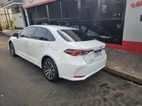 TOYOTA Corolla 2.0 16V 4P FLEX XEI DIRECT SHIFT AUTOM�TICO CVT, Foto 9