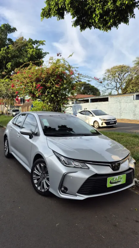 TOYOTA Corolla 2.0 16V 4P FLEX XEI DIRECT SHIFT AUTOM�TICO CVT, Foto 4