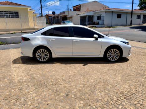 TOYOTA Corolla 2.0 16V 4P FLEX XEI DIRECT SHIFT AUTOMÁTICO CVT, Foto 4