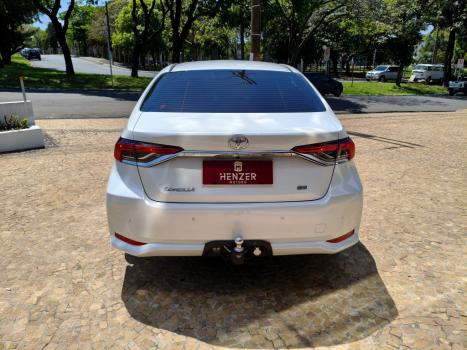 TOYOTA Corolla 2.0 16V 4P FLEX XEI DIRECT SHIFT AUTOMÁTICO CVT, Foto 8