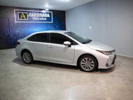 TOYOTA Corolla 2.0 16V 4P FLEX XEI DIRECT SHIFT AUTOMÁTICO CVT, Foto 3