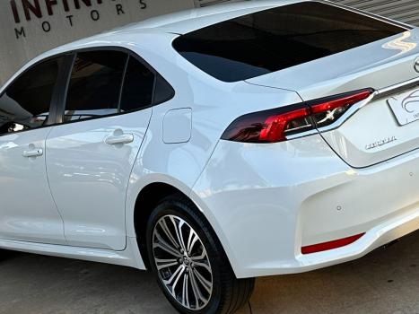 TOYOTA Corolla 2.0 16V 4P FLEX XEI DIRECT SHIFT AUTOMÁTICO CVT, Foto 14