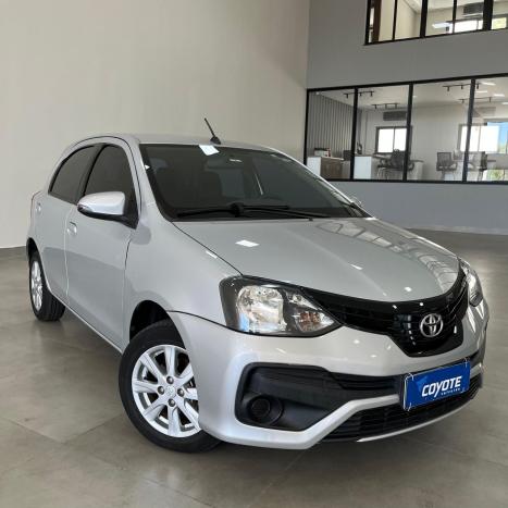 TOYOTA Etios Hatch 1.5 16V 4P FLEX X PLUS AUTOMTICO, Foto 3