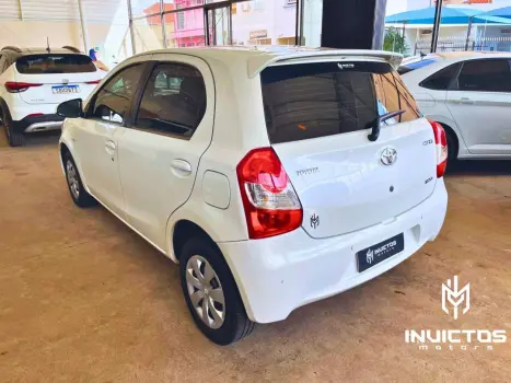 TOYOTA Etios Hatch 1.5 16V 4P FLEX XS, Foto 6