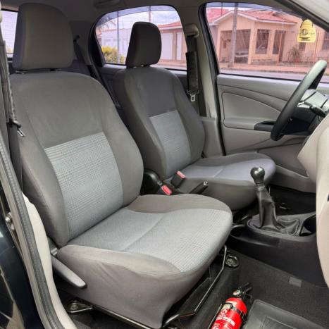 TOYOTA Etios Hatch 1.3 16V 4P FLEX XS, Foto 10