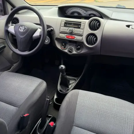 TOYOTA Etios Hatch 1.3 16V 4P FLEX XS, Foto 11