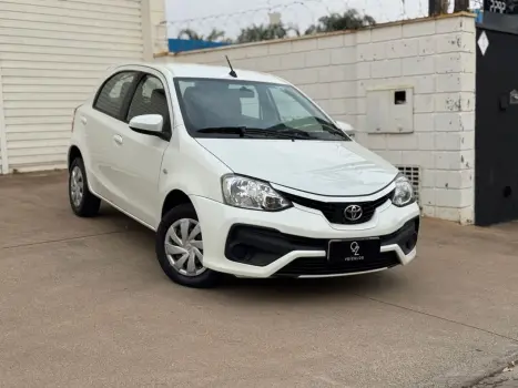 TOYOTA Etios Hatch 1.5 16V 4P FLEX XS, Foto 1