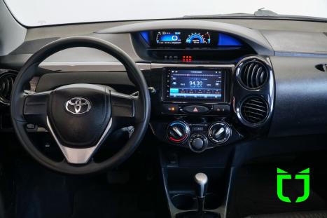 TOYOTA Etios Hatch 1.3 16V 4P FLEX X AUTOMTICO, Foto 16