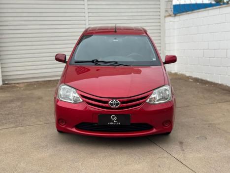 TOYOTA Etios Hatch 1.3 16V 4P FLEX X, Foto 1