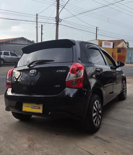 TOYOTA Etios Hatch 1.3 16V 4P FLEX X AUTOMTICO, Foto 7