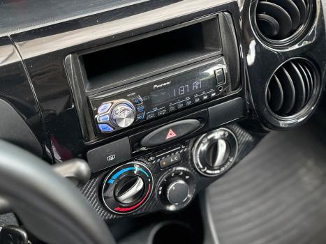 TOYOTA Etios Hatch 1.3 16V 4P FLEX X, Foto 8