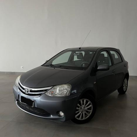 TOYOTA Etios Hatch 1.5 16V 4P FLEX XLS, Foto 1