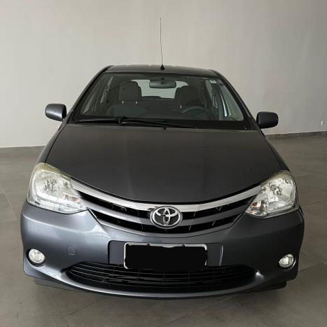 TOYOTA Etios Hatch 1.5 16V 4P FLEX XLS, Foto 2