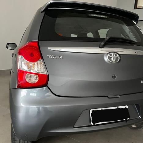 TOYOTA Etios Hatch 1.5 16V 4P FLEX XLS, Foto 8