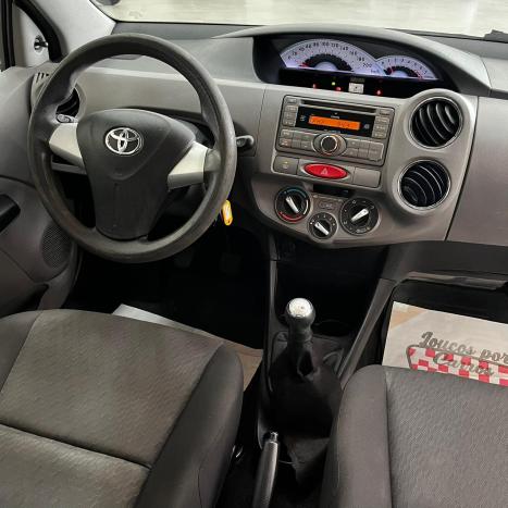 TOYOTA Etios Hatch 1.5 16V 4P FLEX XLS, Foto 9