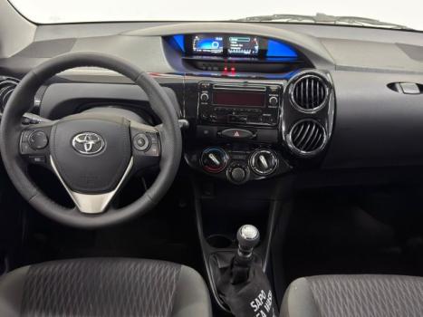 TOYOTA Etios Hatch 1.5 16V 4P FLEX X PLUS, Foto 6