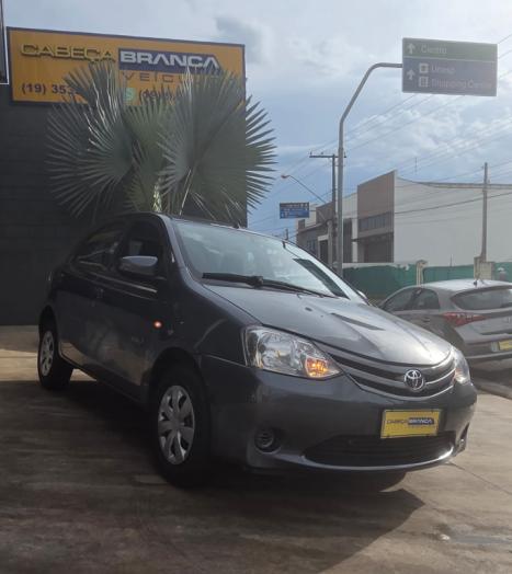 TOYOTA Etios Hatch 1.3 16V 4P FLEX X, Foto 1