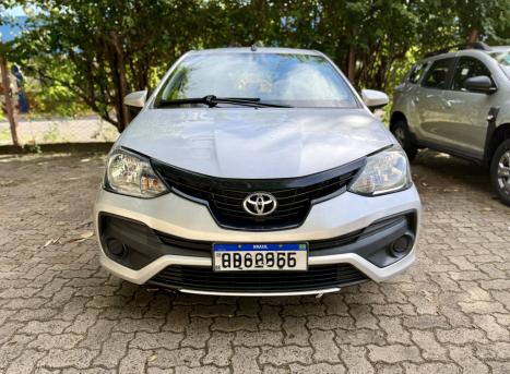 TOYOTA Etios Hatch 1.3 16V 4P FLEX X, Foto 2