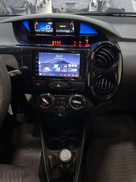 TOYOTA Etios Hatch 1.3 16V 4P FLEX X, Foto 11