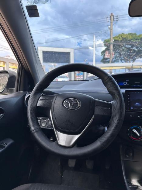 TOYOTA Etios Hatch 1.3 16V 4P FLEX X, Foto 10