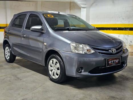 TOYOTA Etios Hatch 1.3 16V 4P FLEX X, Foto 3