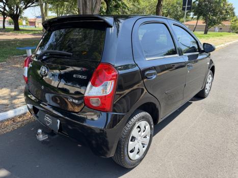 TOYOTA Etios Hatch 1.5 16V 4P FLEX XS, Foto 6