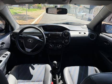 TOYOTA Etios Hatch 1.5 16V 4P FLEX XS, Foto 8