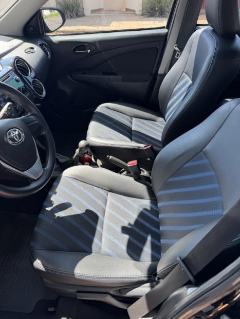TOYOTA Etios Hatch 1.5 16V 4P FLEX XS, Foto 11