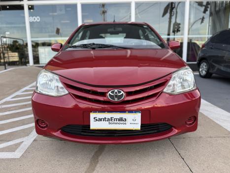 TOYOTA Etios Hatch 1.3 16V 4P FLEX XS, Foto 2