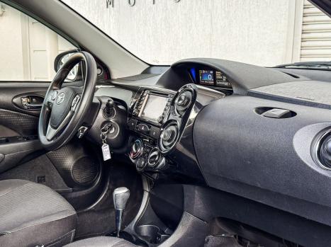 TOYOTA Etios Hatch 1.5 16V 4P FLEX READY AUTOM�TICO, Foto 8