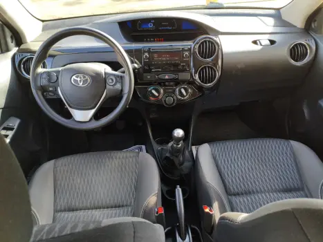 TOYOTA Etios Sedan 1.5 16V 4P FLEX X PLUS, Foto 11
