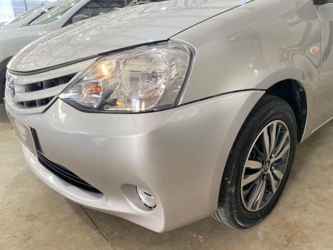 TOYOTA Etios Sedan 1.5 16V 4P FLEX XS, Foto 4