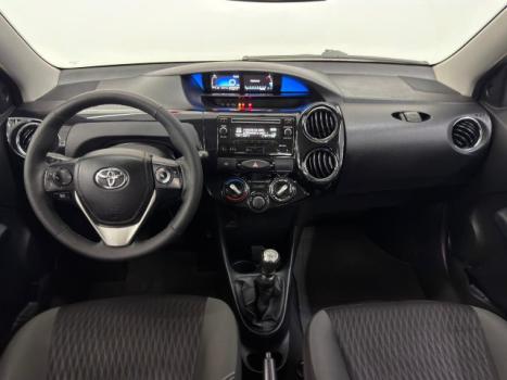 TOYOTA Etios Sedan 1.5 16V 4P FLEX X, Foto 6