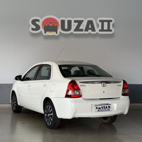 TOYOTA Etios Sedan 1.5 16V 4P FLEX PLATINUM, Foto 3