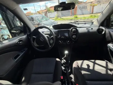 TOYOTA Etios Sedan 1.5 16V 4P FLEX X, Foto 3