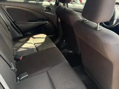 TOYOTA Etios Sedan 1.5 16V 4P FLEX X, Foto 6