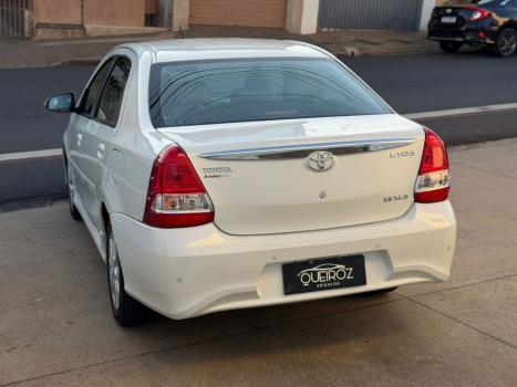 TOYOTA Etios Sedan 1.5 16V 4P FLEX X AUTOM�TICO, Foto 7