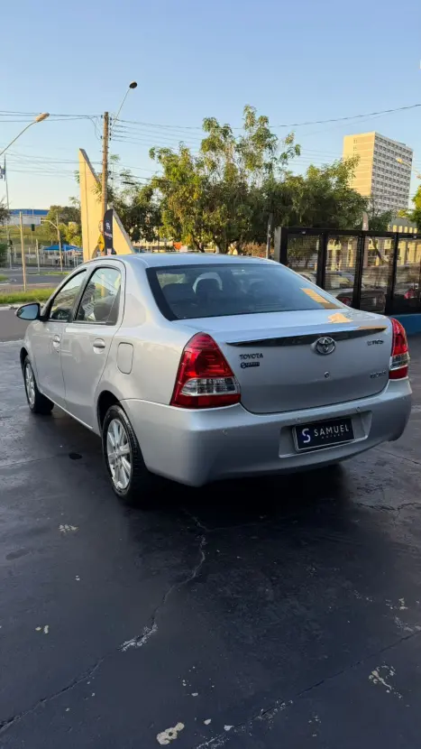 TOYOTA Etios Sedan 1.5 16V 4P FLEX XLS AUTOM�TICO, Foto 6