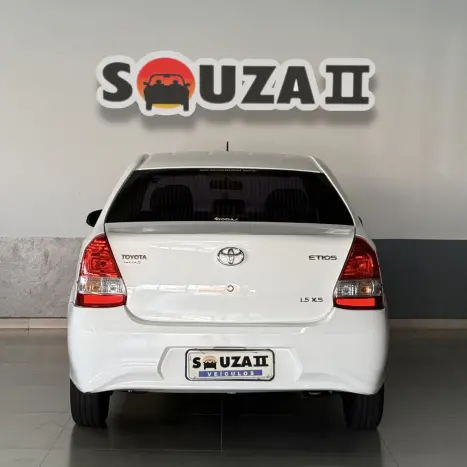 TOYOTA Etios Sedan 1.5 16V 4P FLEX XS AUTOM�TICO, Foto 4