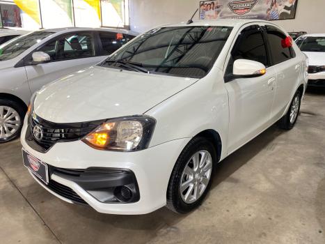 TOYOTA Etios Sedan 1.5 16V 4P FLEX X PLUS AUTOM�TICO, Foto 3