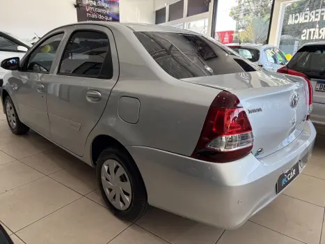 TOYOTA Etios Sedan 1.5 16V 4P FLEX X PLUS, Foto 9