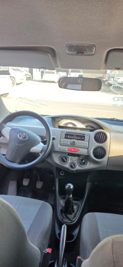 TOYOTA Etios Sedan 1.5 16V 4P FLEX XS, Foto 4