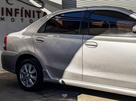 TOYOTA Etios Sedan 1.5 16V 4P FLEX XLS AUTOM�TICO, Foto 3