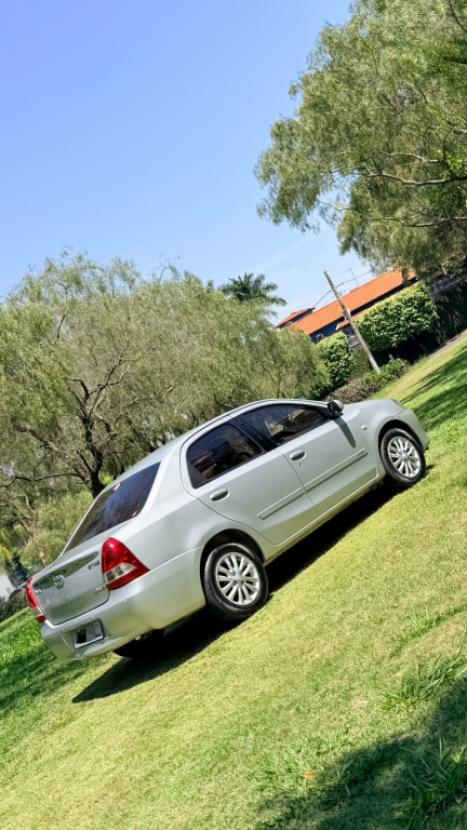 TOYOTA Etios Sedan 1.5 16V 4P FLEX XLS, Foto 3