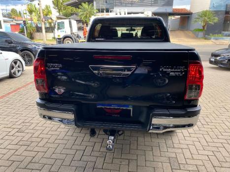 TOYOTA Hilux Caminhonete 2.8 16V SRV 4X4 DIESEL CABINE DUPLA AUTOMTICO, Foto 3